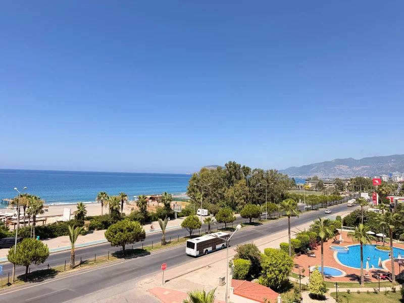 Alanya, Kestel'de Denize Sıfır 2+1 Daire