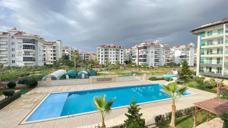 Alanya'da Deniz Manzaralı 1+1 Daire