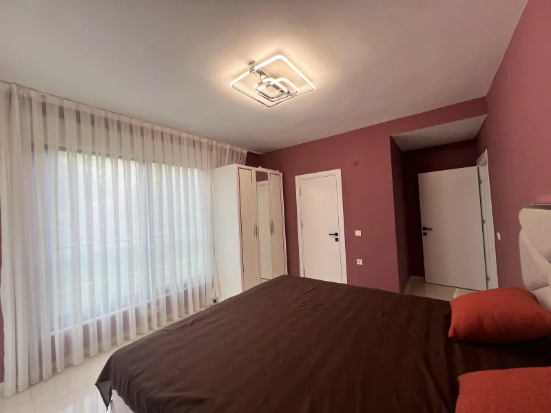 Møbleret 3+1 duplexlejlighed med have i Aqua Residence