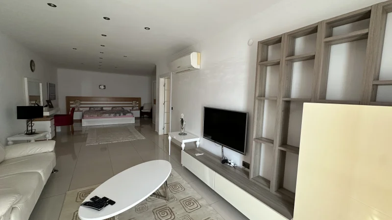 4+1 Apartment with Sea View in Alanya