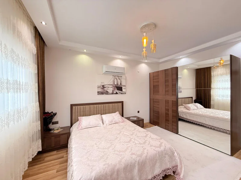 Zum Verkauf stehende 5+1 Wohnung in Alanya
