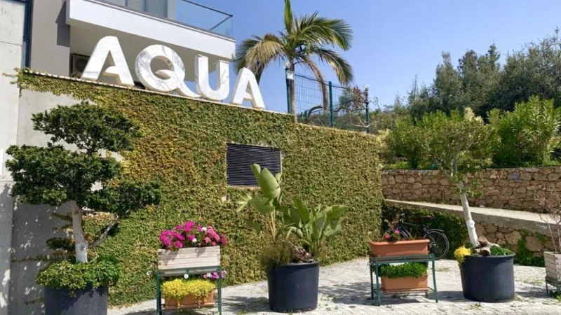 Møbleret 3+1 duplexlejlighed med have i Aqua Residence