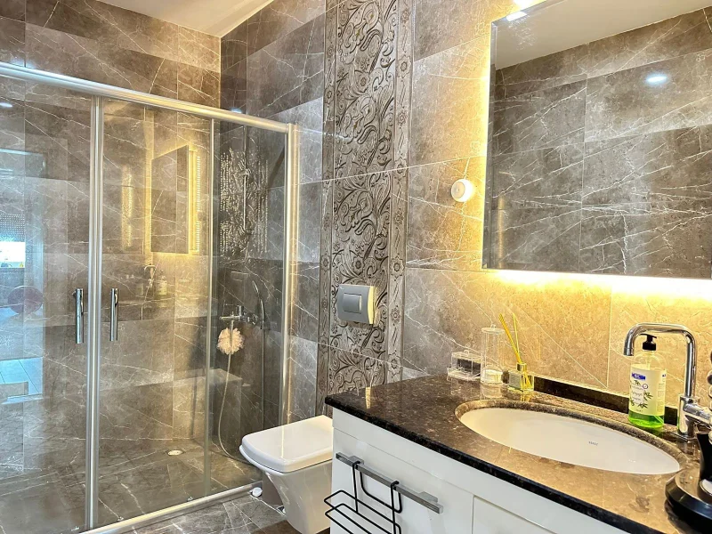 Alanya, Kestel'de Deniz Manzaralı 6+1 Daire