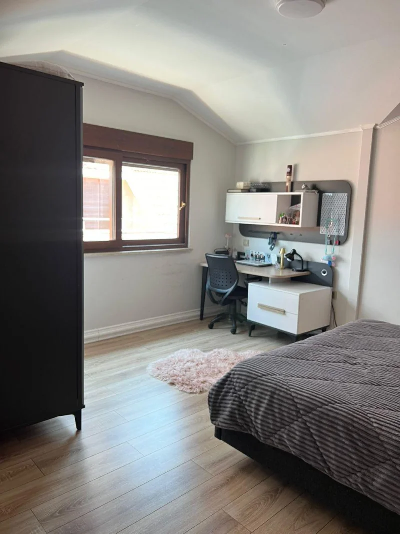Alanya, Kestel'de Deniz Manzaralı 6+1 Daire