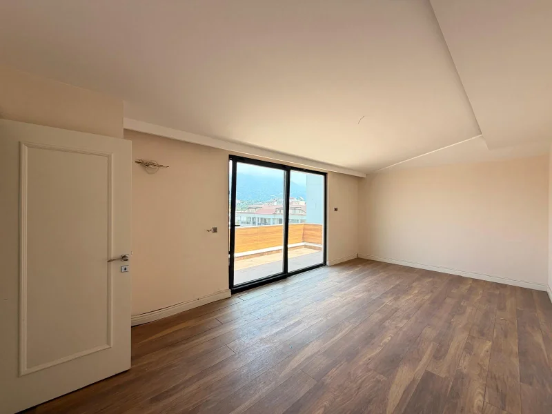 Alanya, 4+1 Lägenhet på Arnelya Beach Residence