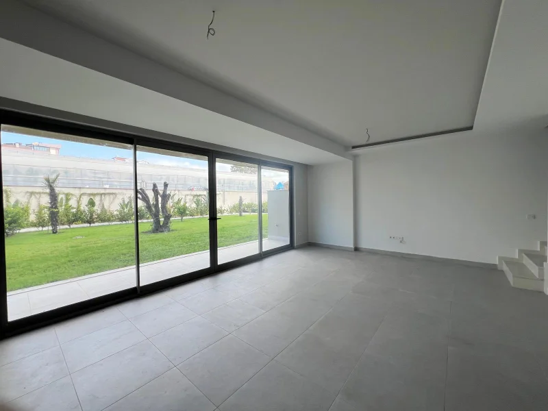 Pia Royal 2+1 Gartenmaisonette