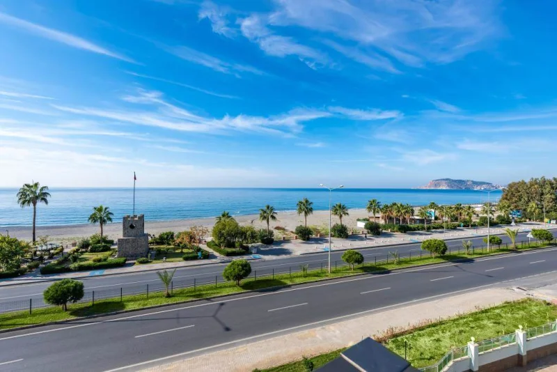 Alanya, 4+1 Lägenhet på Arnelya Beach Residence