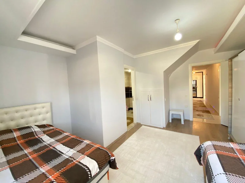 4+1 Apartment in Yeni Dünya Residence, Alanya