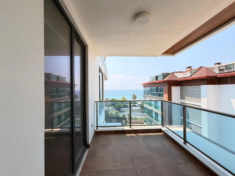 Alanya, 4+1 Lägenhet på Arnelya Beach Residence