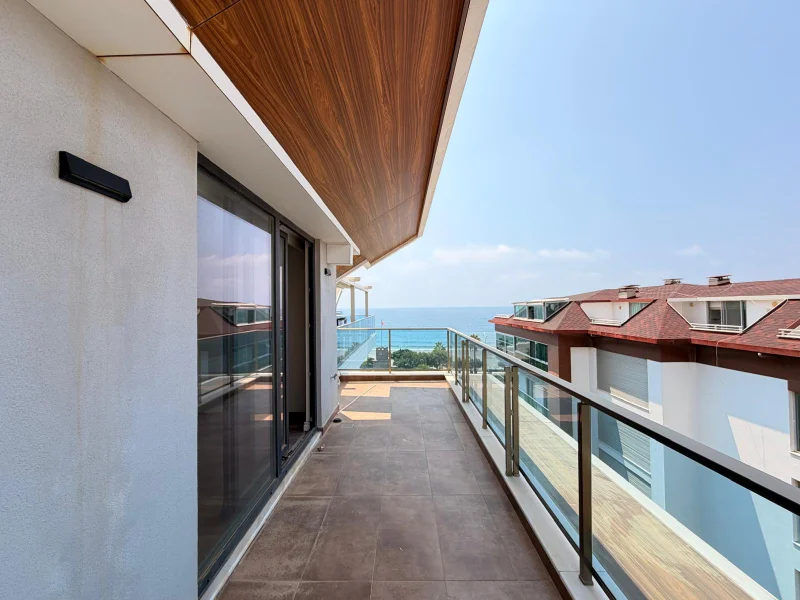 Alanya, 4+1 Lägenhet på Arnelya Beach Residence