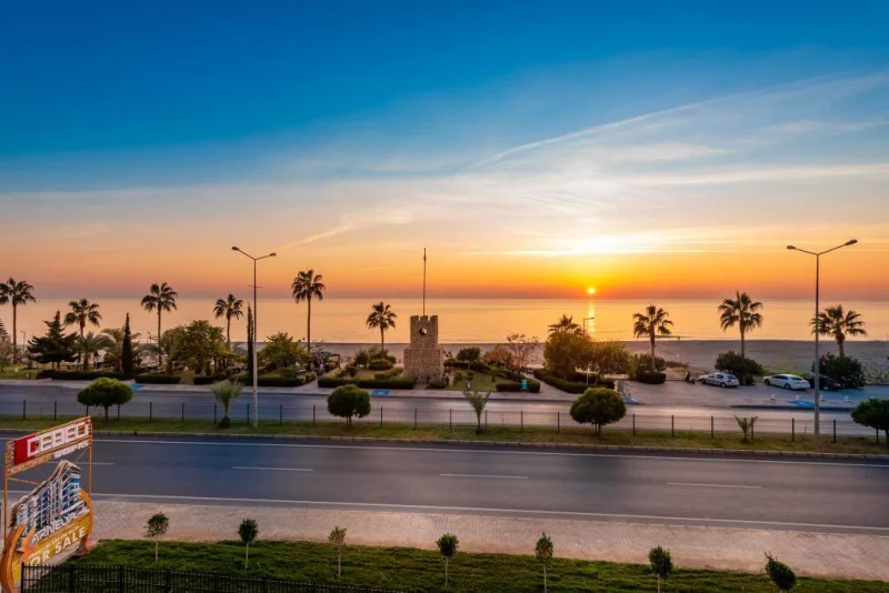 Alanya, 4+1 Lägenhet på Arnelya Beach Residence