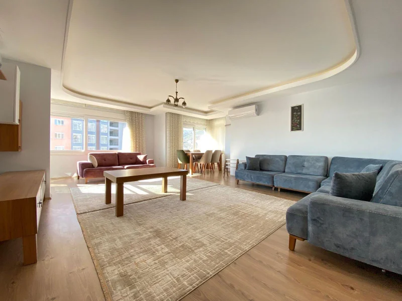 4+1 Apartment in Yeni Dünya Residence, Alanya