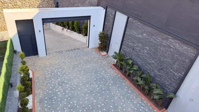 Alanya'da 5+2 Deniz Manzaralı Villa