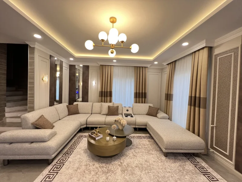 Villa 4+1 med panoramisk havsutsikt i Olimp City