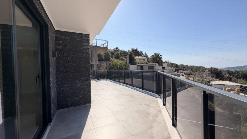 Alanya'da 5+2 Deniz Manzaralı Villa