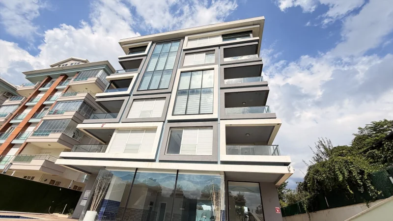 1+1 Apartment at Küçüker Sea Star on the Kestel Seafront