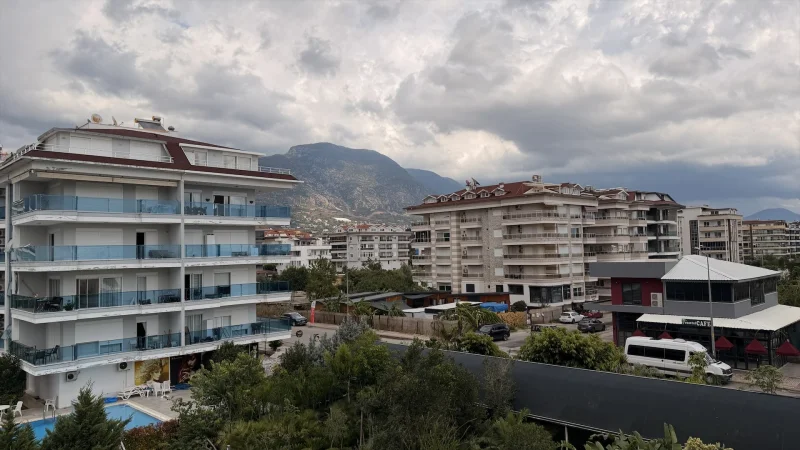 1+1 Apartment at Küçüker Sea Star on the Kestel Seafront