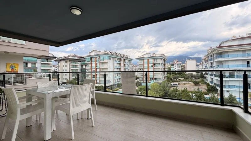 1+1 Apartment at Küçüker Sea Star on the Kestel Seafront