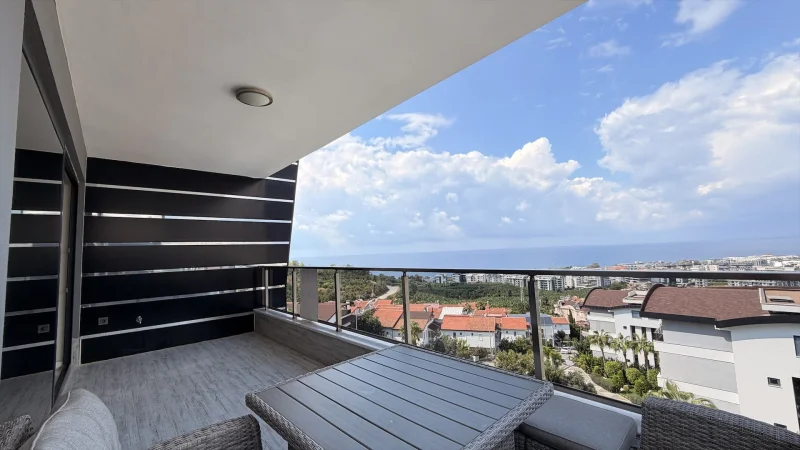 3+1 dupleksleilighet med hav- og naturutsikt i Toprak Panorama