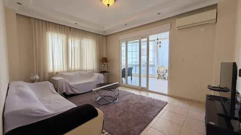 Ali Bey Apartmanı'nda Ayrı Mutfak 2+1 Daire