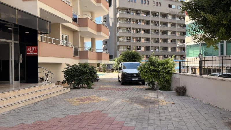 Ali Bey Apartmanı'nda Ayrı Mutfak 2+1 Daire