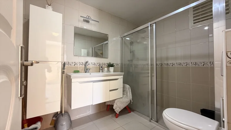 Ali Bey Apartmanı'nda Ayrı Mutfak 2+1 Daire