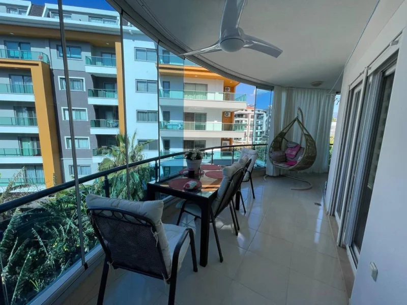Möblerad 2+1-lägenhet till salu i komplexet Kestel Deluxe i Alanya